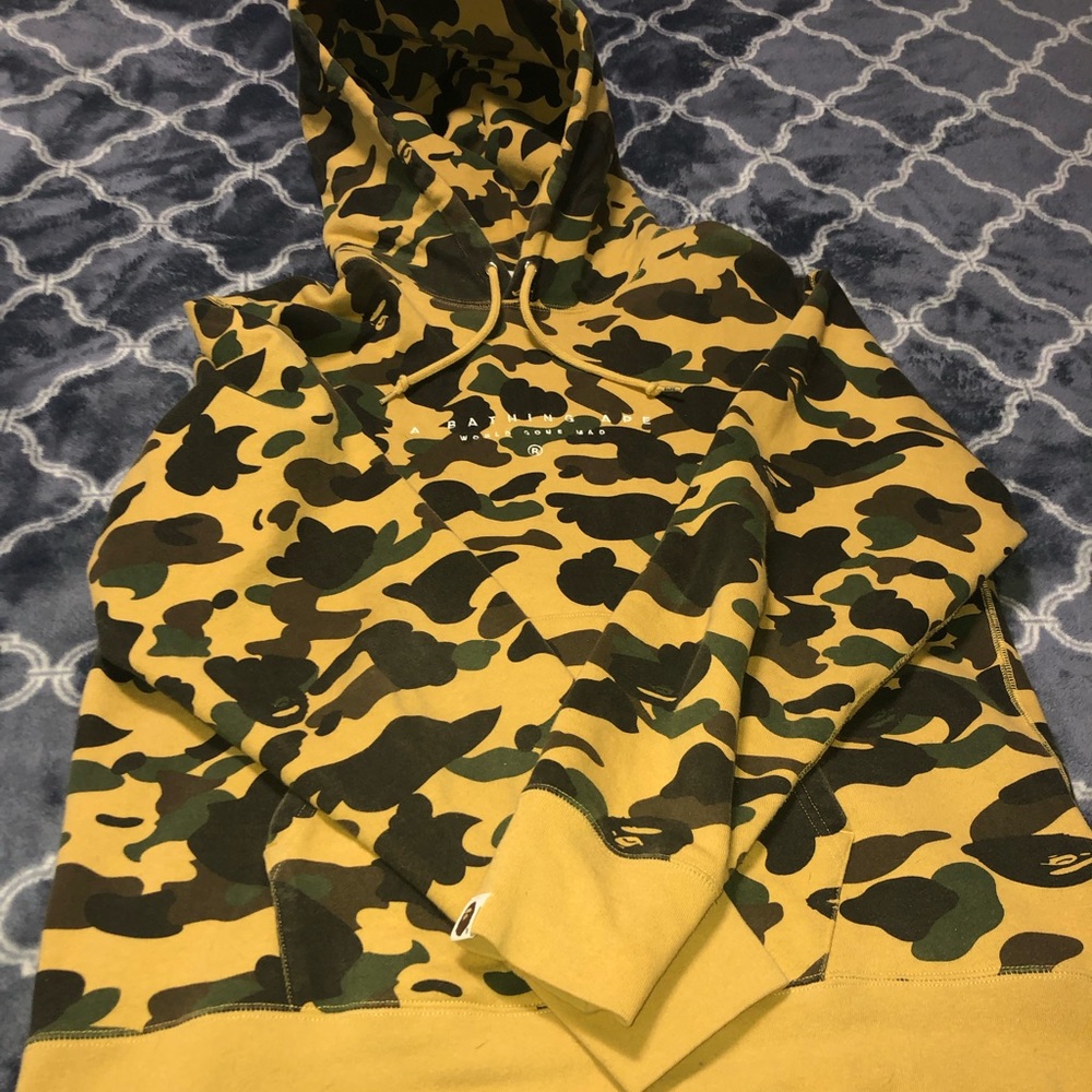 1st camo college Bape, pullover hoodie